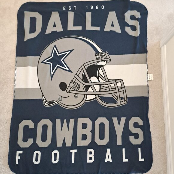 NFL DALLAS COWBOYS BLANKET/THROW - Picture 1 of 3
